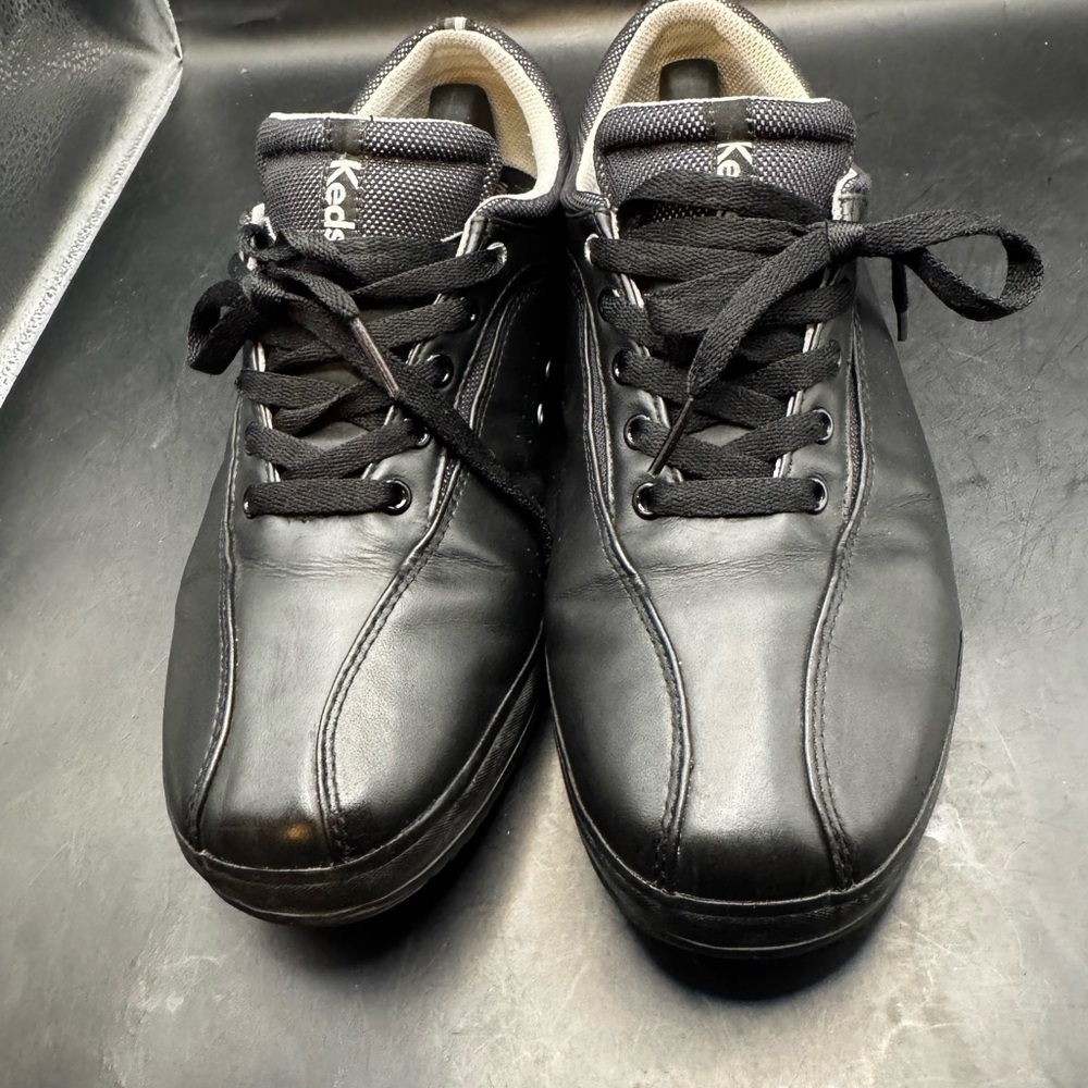 Keds Spirit Leather Sneaker Black and Silver WH29771 Womens Size 11M